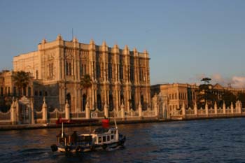Le palais du Bosphore, expression d.. Turquie - Tourisme - Istanbul aux mille facet...